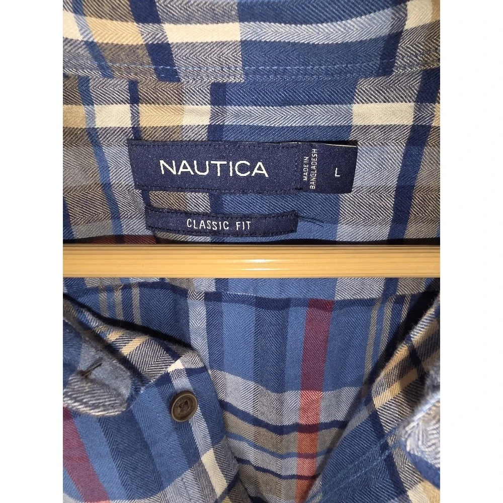 Nautica Classic Fit Plaid Button Down Long Sleeve Shirt Men's Size Large NWT